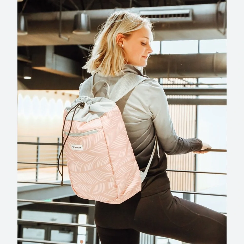 VOORAY Stride Cinch Backpack Pink Gray Lightweight Backpack Bag - Picture 1 of 15